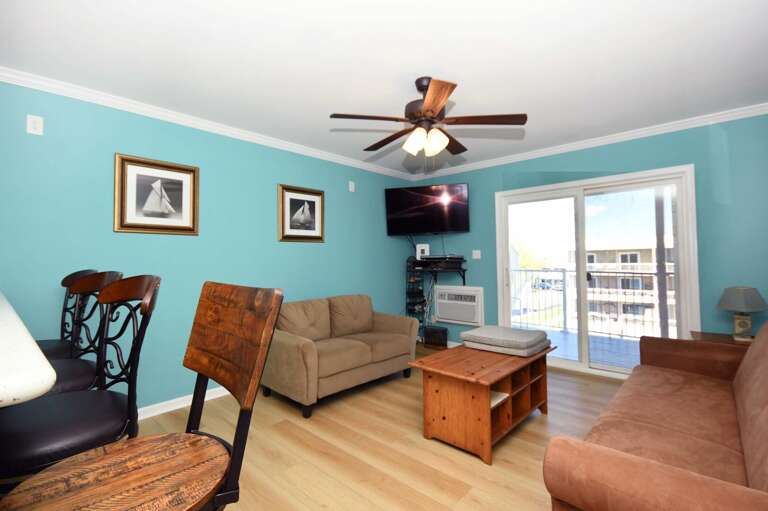 LIVING-AREA