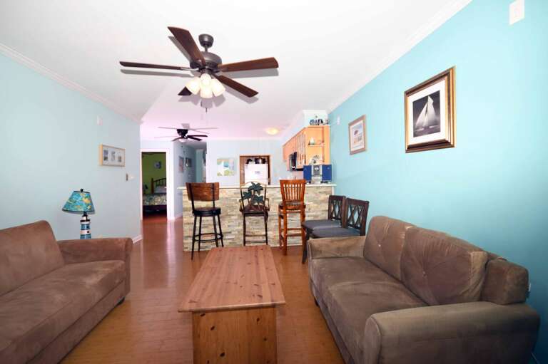 Living-Area-Sea-Breeze-305-Ocean City