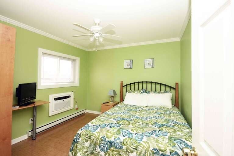 QUEEN-SECOND-BEDROOM