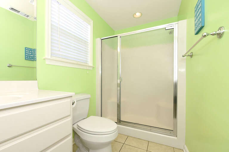 Bathroom 2 at Escape II B-1