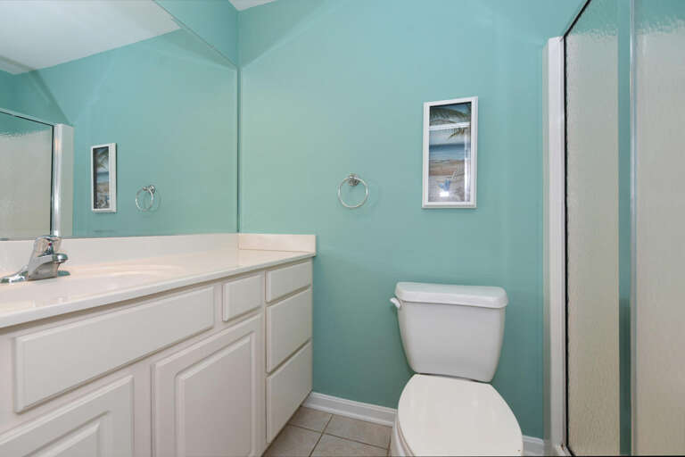 Bathroom 3 at Escape II B-1