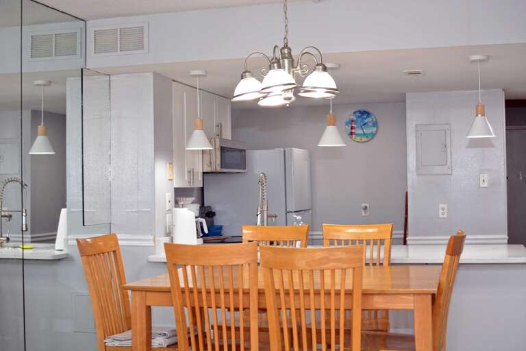 DINING-AREA DINING-AREA