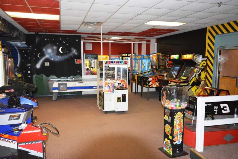 Game Room Game Room