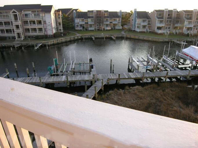 Balcony-View-Hawaii 329-Ocean_City