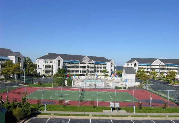 Tennis-Courts-Hawaii-329-Unit