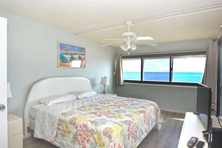 KING-OCEAN-FRONT-MASTER