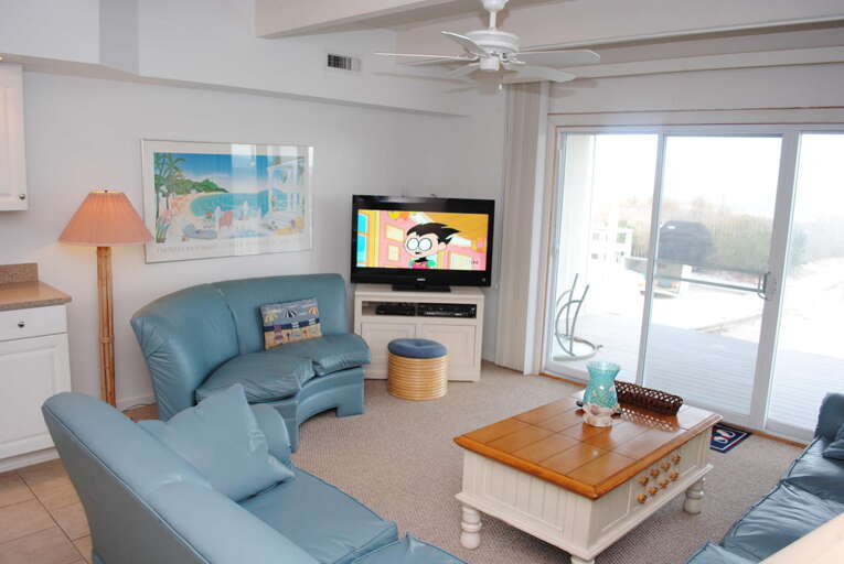 Fountainhead Townhouse #1 Living Room