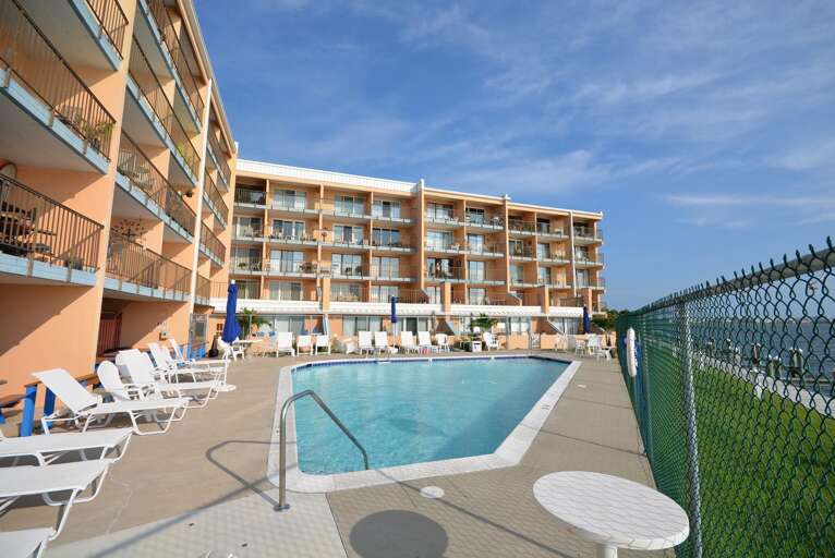 Outdoor Pool Bayfront Pool at Ponte Vista in Ocean City MD