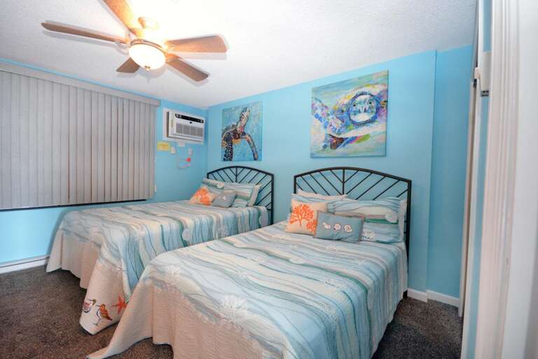 QUEEN-AND-DOUBLE-BEDROOM