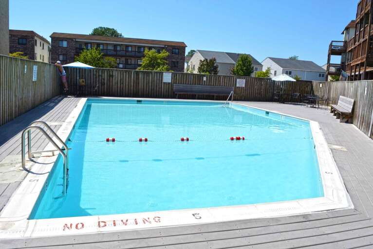 Lost Colony III 221-Ocean City-Outdoor Pool