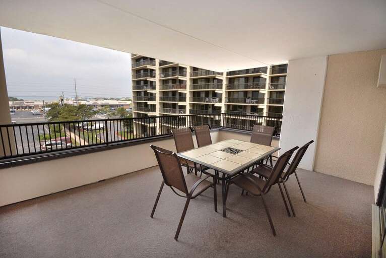 Bayside Balcony Bayside Balcony