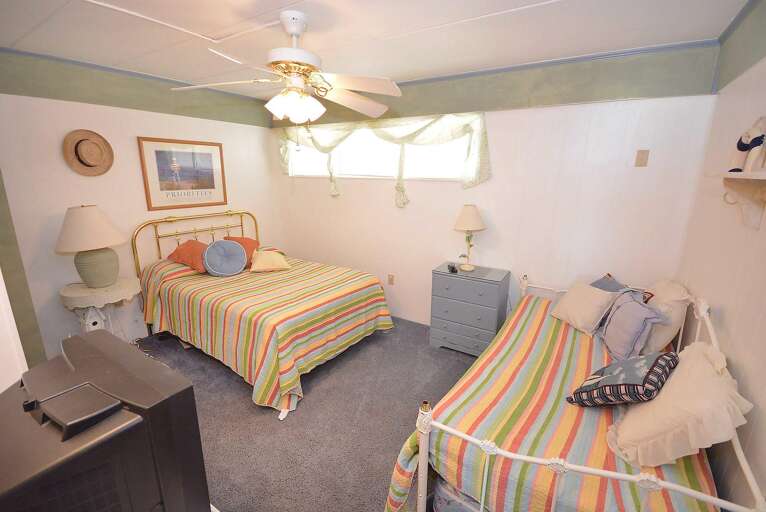 Double Bed and Daybed with Trundle