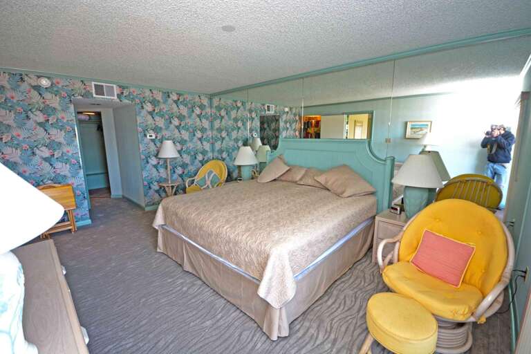 Oceanfront Master Bedroom with King