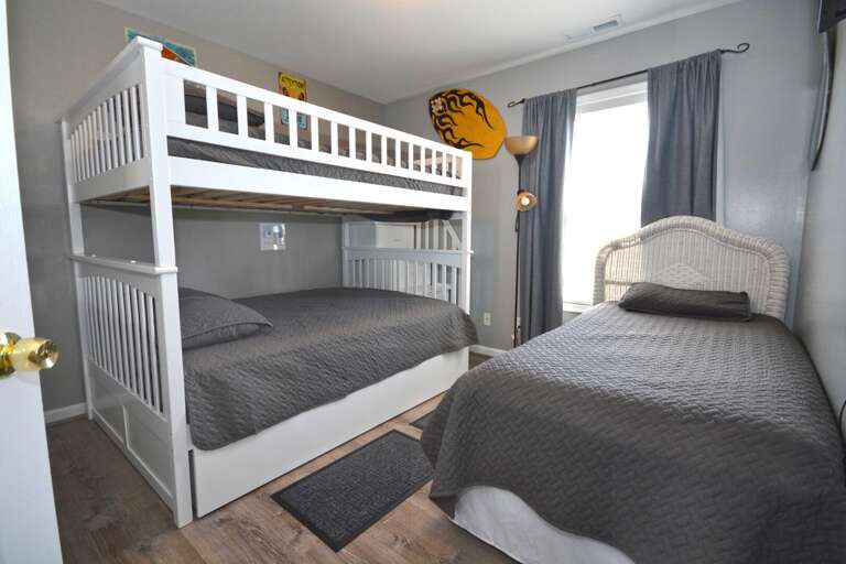 DOUBLE-BUNKS-AND-A-SINGLE-BED