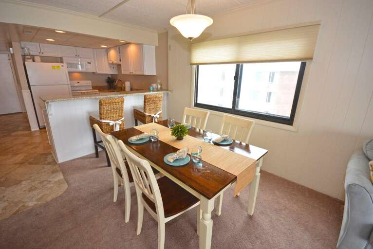 Ocean Hideaway 201 Dining Area