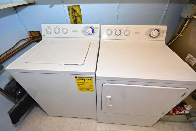 Washer & Dryer