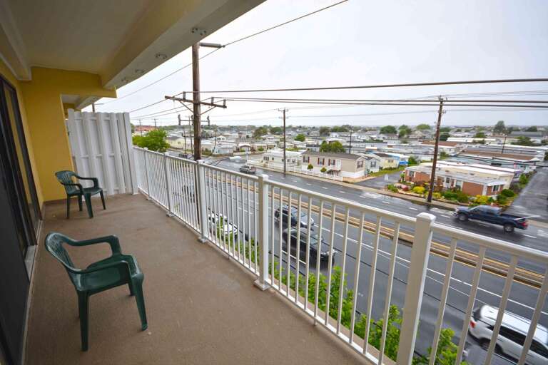 Private Balcony Private Balcony