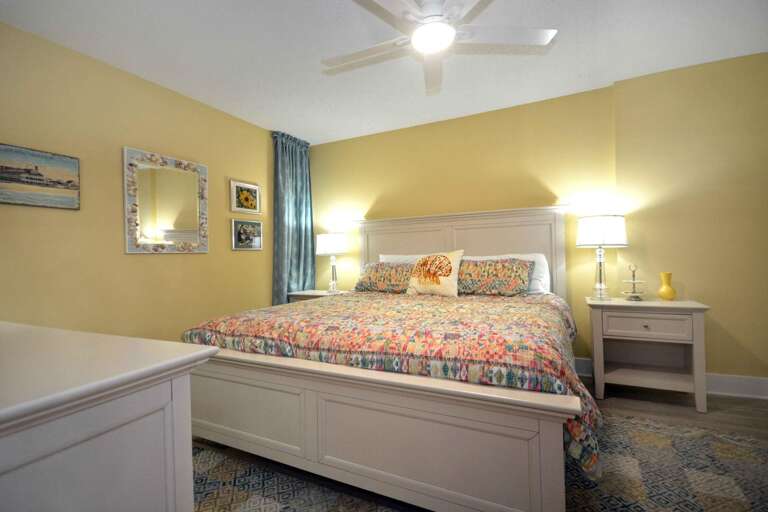 KING-MASTER-BATHROOM