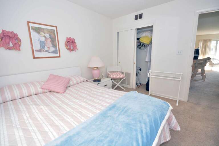 Master Bedroom with Queen