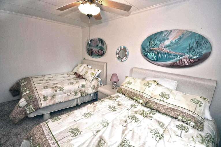 TWO-DOUBLES-BEDROOM TWO-DOUBLES-BEDROOM