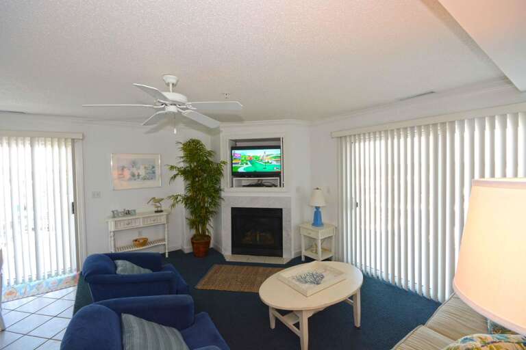 Lorelei 308 Living Area