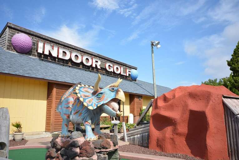 Nearby Old Pro Mini Golf