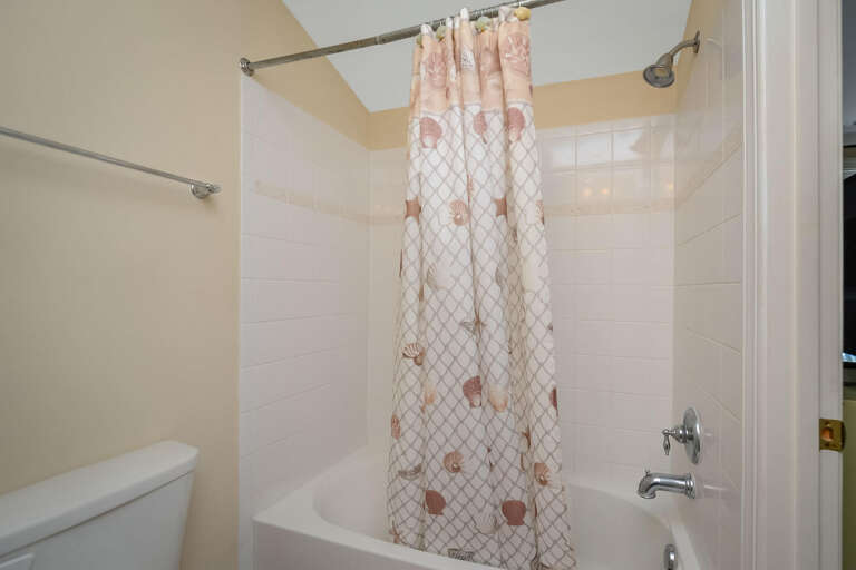 Top Floor Master Bathroom