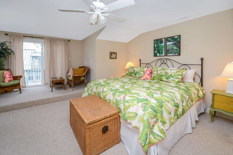 Top Floor Master Suite King Bedroom 