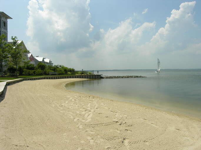 Private Bayside Beach At Sunset Island Resort