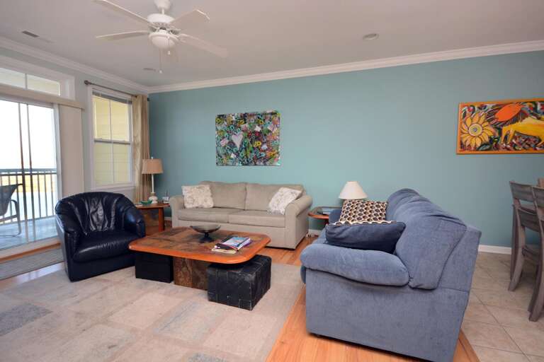 Sunset Island 4B - Living Room Area