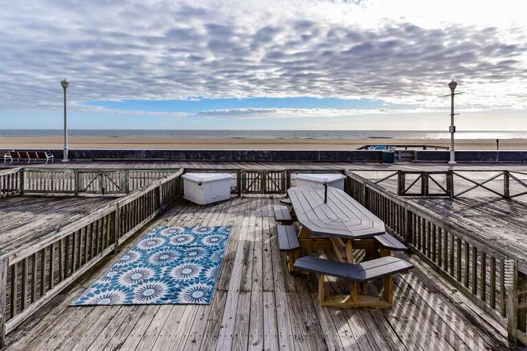 Balcony-View Balcony-View