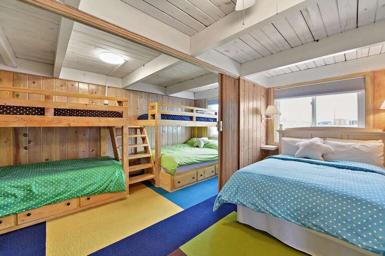 Third Bedroom w/2 Bunk Beds and a Double Bed