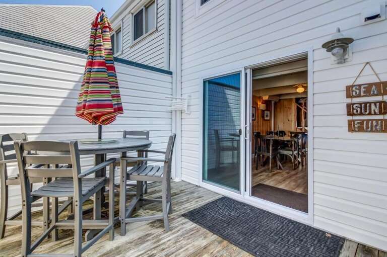Rear Private Deck