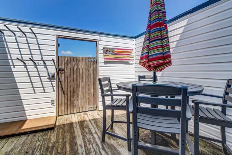 Rear Private Deck and Rear Entrance Rear Private Deck and Rear Entrance