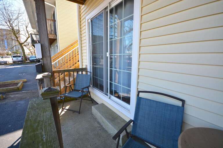 Balmoral 117A Balcony