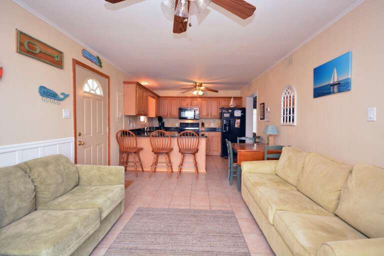 Balmoral 117A LIVING-AREA