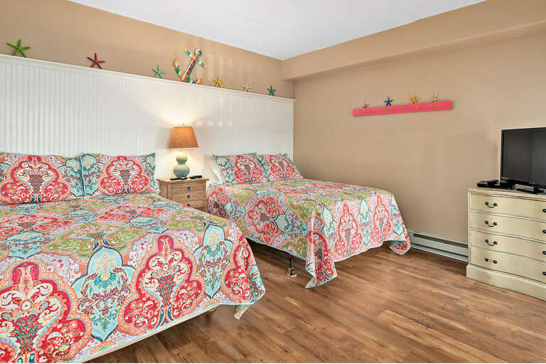 Bedroom 2 - Double and Queen Bed