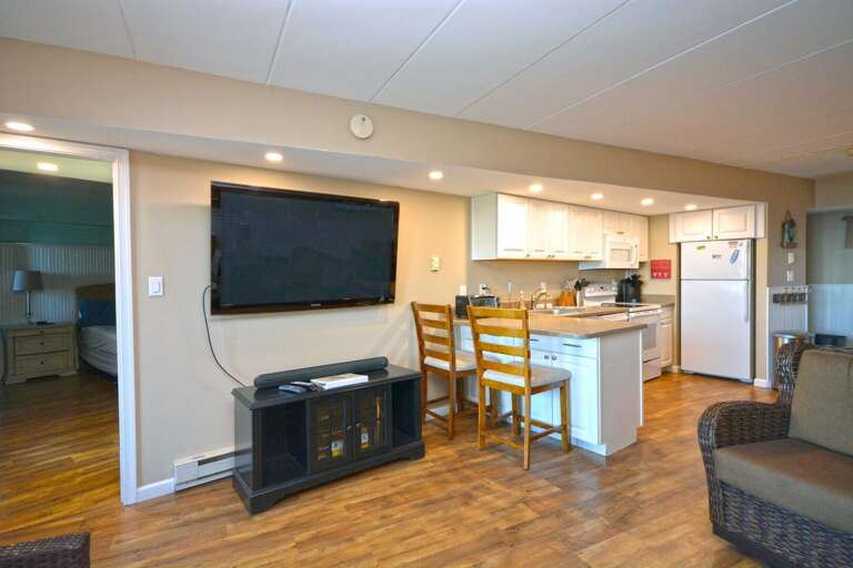 LIVING-AREA-2C-HIGHPOINT-SOUTH-OCEAN-CITY