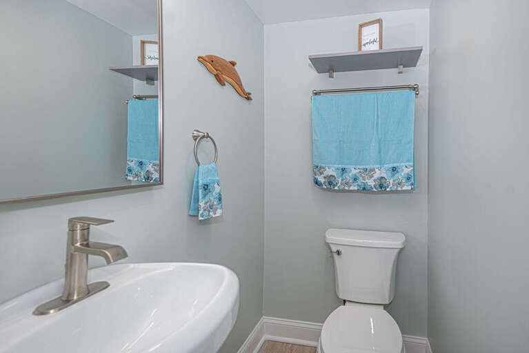 Oceanwalk 208- Half Bathroom