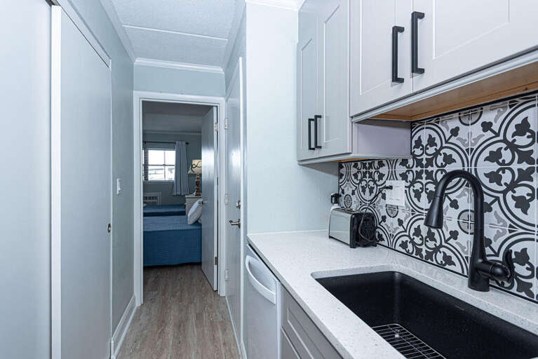Oceanwalk 208- Kitchen