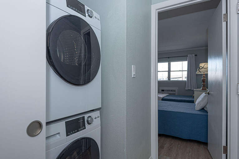 Oceanwalk 208- Laundry 