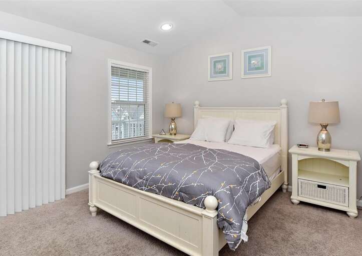 Bedroom 1 with Queen