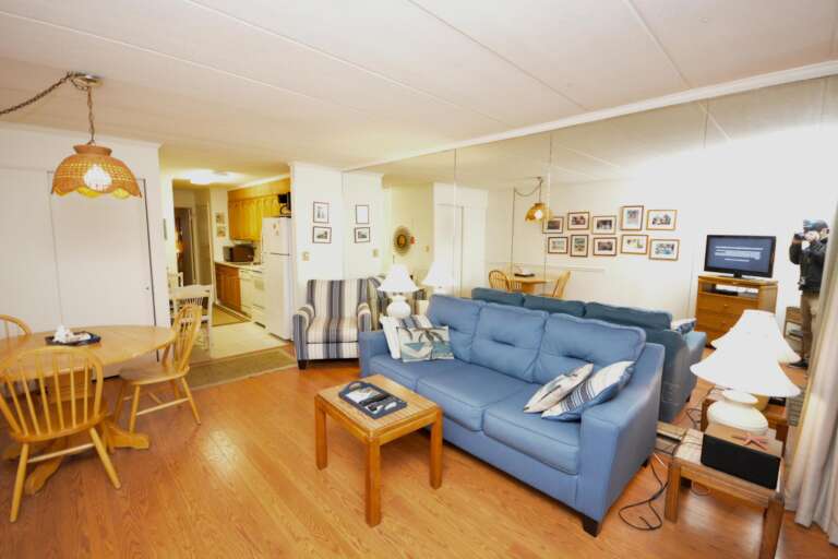 Living-Area Oceanwalk 408-Ocean City Living-Area Oceanwalk 408-Ocean City