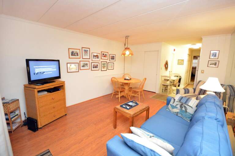 Living-Area Oceanwalk 408-Ocean City