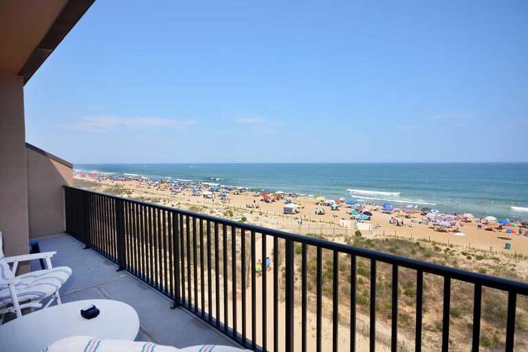 Misty-Sea-402-Balcony