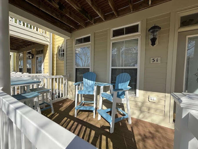 31 Canal Side Mews East-Sunset Island