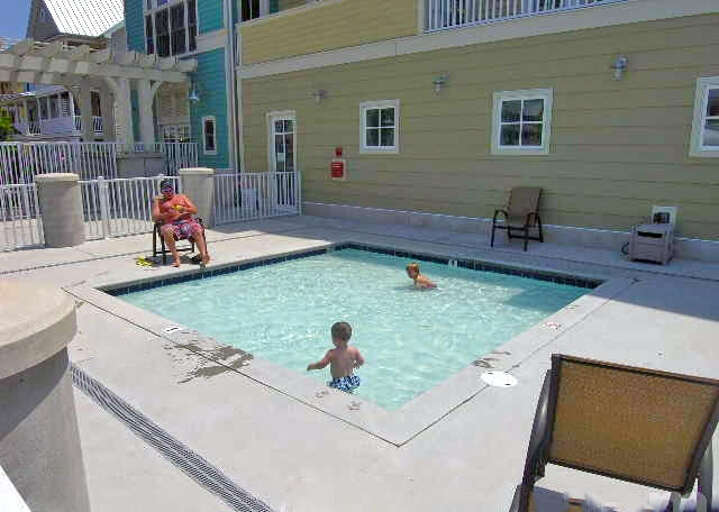 Kiddie Pool at Sunset Island