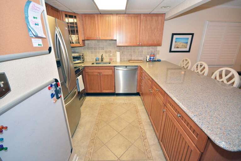 Canvasback 209. Kitchen