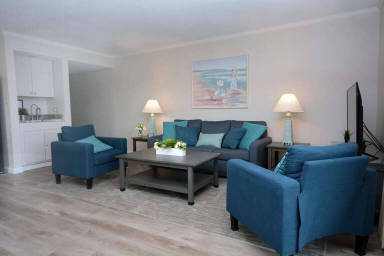 Sea Lure II 304 Living Area