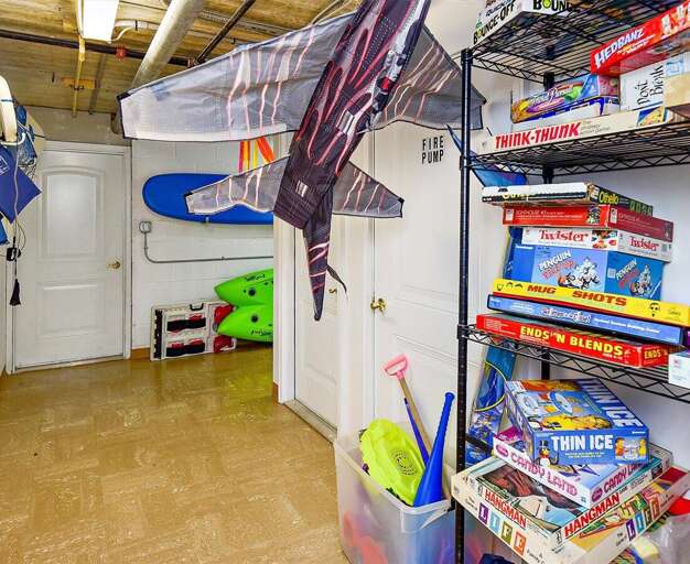 FREE-BEACH-ITEMS-STORAGE